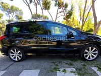 Usado Peugeot 308 SW Family 112 CV (82 kW) 2013 Negro Familiar