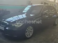 Usado BMW 318 122 CV (89 kW) 2006 Negro Berlina
