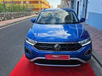 Usado VW T-Roc Advance 110 CV (80 kW) 2022 Azul SUV