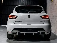 Usado Renault Clio IV Trophy 220 CV (161 kW) 2017 Blanco Berlina