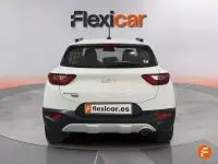Usado Kia Stonic 100 CV (73 kW) 2021 Blanco SUV