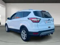 Usado Ford Kuga Trend 150 CV (110 kW) 2018 Blanco SUV