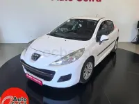 Usado Peugeot 207 70 CV (51 kW) 2011 Blanco Berlina