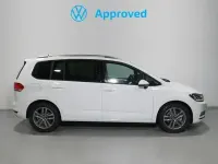 Usado VW Touran 150 CV (110 kW) 2025 Blanco Monovolumen