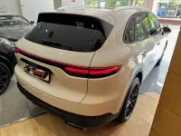 Usado Porsche Cayenne 340 CV (250 kW) 2018 Blanco SUV