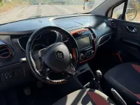 Usado Renault Captur Zen 90 CV (66 kW) 2015 Beige SUV