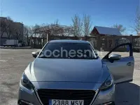 Usado Mazda 3 100 CV (73 kW) 2017 Gris / plata Berlina