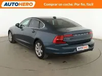 Usado Volvo S90 Momentum 150 CV (110 kW) 2019 Azul Berlina