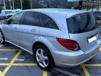 Usado Mercedes R320 224 CV (164 kW) 2006 Gris / plata Monovolumen