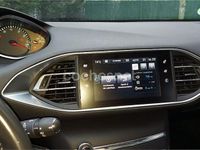 Usado Peugeot 308 Access 130 CV (95 kW) 2015 Negro Berlina