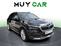 Usado Skoda Kamiq Style 110 CV (80 kW) 2023 Negro SUV