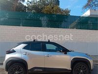 Usado Toyota Yaris Cross 116 CV (85 kW) 2022 Gris / plata SUV