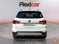Usado Seat Arona Ecomotive 95 CV (69 kW) 2020 Blanco SUV