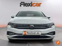Usado VW Passat 122 CV (89 kW) 2020 Gris / plata Berlina