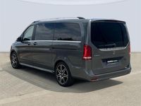 Usado Mercedes V220 Avantgarde 163 CV (119 kW) 2024 Gris selenita Monovolumen