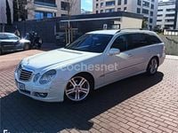 Usado Mercedes E220 Avantgarde 170 CV (125 kW) 2008 Blanco Familiar
