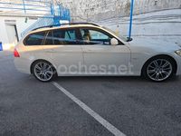 Usado BMW 320 177 CV (130 kW) 2009 Blanco Familiar