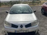 Usado Renault Mégane II Extreme 105 CV (77 kW) 2007 Gris / plata Berlina