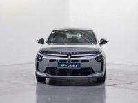 Usado Lancia Ypsilon 99 CV (72 kW) 2025 Plateado Utilitario