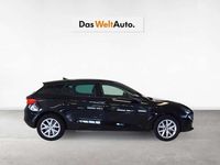 Usado Seat Leon Style 116 CV (85 kW) 2025 Negro Utilitario