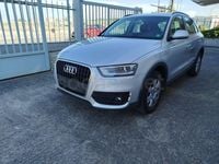 Usado Audi Q3 Attraction 140 HP (102 kW) 2014 Cinzento SUV