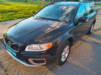 Używany Volvo XC70 Kinetic 163 KM (119 kW) 2013 Czarny Kombi