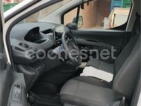 Usado Peugeot Partner Tepee Active 100 CV (73 kW) 2016 Blanco Monovolumen