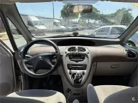 Usado Citroën Xsara Picasso 110 CV (80 kW) 2004 Beige Monovolumen