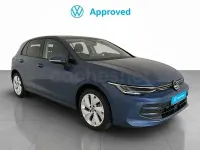Usado VW Golf VIII 115 CV (84 kW) 2025 Azul Berlina