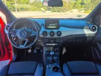 Usado Mercedes B180 122 CV (89 kW) 2018 Rojo Monovolumen