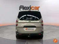 Usado Ford Tourneo Courier Trend 102 CV (75 kW) 2018 Amarillo Monovolumen