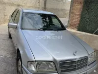Usado Mercedes C250 Elegance 150 CV (110 kW) 1997 Gris / plata Berlina