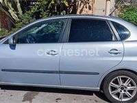 Usado Seat Cordoba Reference 100 CV (73 kW) 2007 Gris / plata Berlina