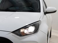 Usado Toyota Yaris Business Edition 116 CV (85 kW) 2022 Blanco Berlina