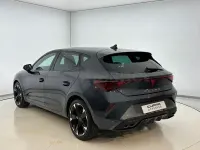 Usado Cupra Leon 150 CV (110 kW) 2025 Gris / plata Berlina