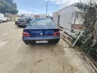 Usado Peugeot 406 110 CV (80 kW) 2000 Azul Berlina