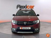 Usado Dacia Sandero Comfort 90 CV (66 kW) 2019 Rojo Utilitario