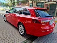 Usado Opel Insignia Business 120 CV (88 kW) 2015 Rojo Familiar