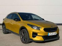 Usado Kia XCeed 143 CV (105 kW) 2022 Amarillo SUV