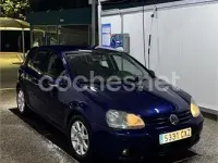 Usado VW Golf IV Conceptline 100 CV (73 kW) 2004 Azul Berlina
