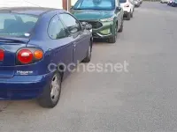 Usado Renault Mégane Coupé 90 CV (66 kW) 1998 Azul Coupe