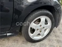 Usado Peugeot 107 68 CV (50 kW) 2008 Negro Utilitario