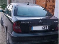 Usado Citroën C5 109 CV (80 kW) 2004 Gris Berlina