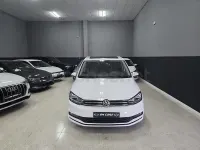 Usado VW Touran Advance 115 CV (84 kW) 2019 Blanco Monovolumen