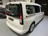 Usado VW Caddy Maxi 150 CV (110 kW) 2025 Blanco Monovolumen