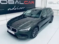 Usado Volvo V60 Core 197 CV (144 kW) 2022 Gris / plata Familiar