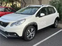 Usado Peugeot 2008 Allure 110 CV (80 kW) 2017 Blanco SUV