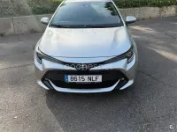 Usado Toyota Corolla Advance 180 CV (132 kW) 2019 Gris / plata Berlina