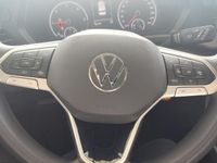 Usado VW Caddy Maxi Comfortline 102 CV (75 kW) 2023 Blanco Monovolumen