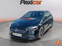 Usado Mercedes B200 150 CV (110 kW) 2023 Negro Utilitario